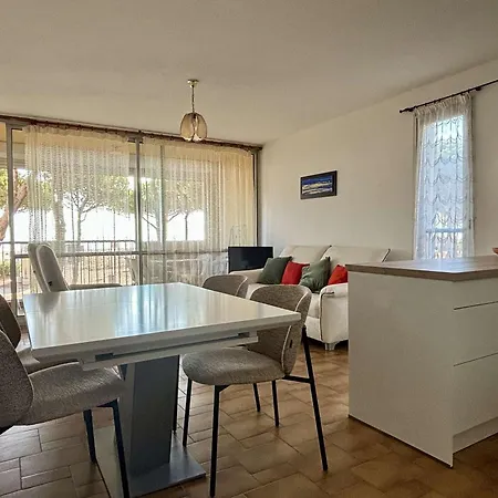 Apartment 2 Pieces/cabine, Acces Direct, Parking Prive, Loggia, 4 Couchages - Fr-1-225-812